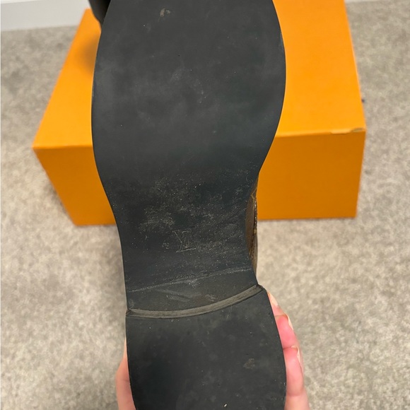 Louis Vuitton combat boots - Picture 4 of 5